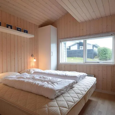 Sohus Holiday home Faebaek
